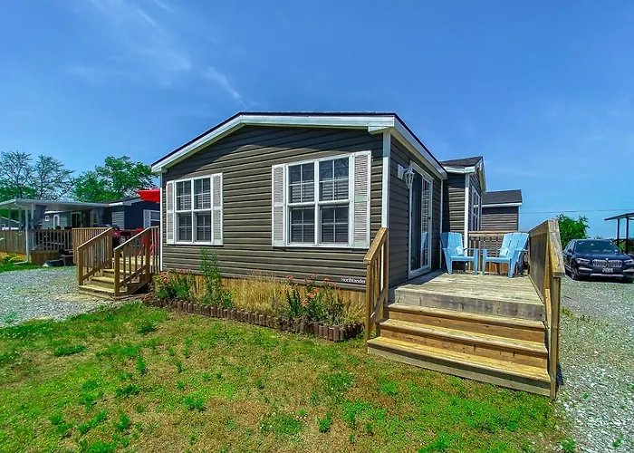 Falcon Cottages